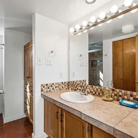 Casa Del Arroyo In Nm Holiday home *